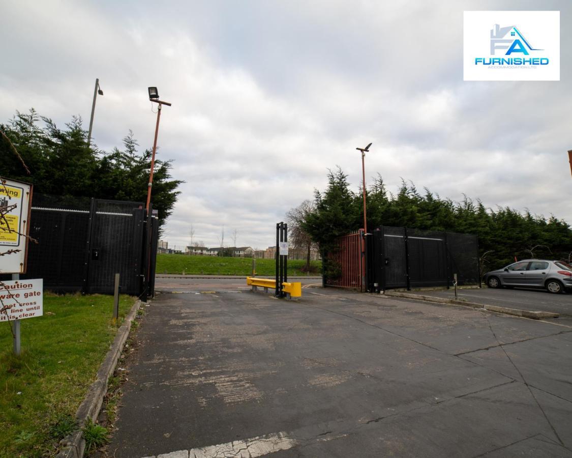 Contractor Stays By Furnished Accommodation Liverpool - Free Parking Exteriör bild