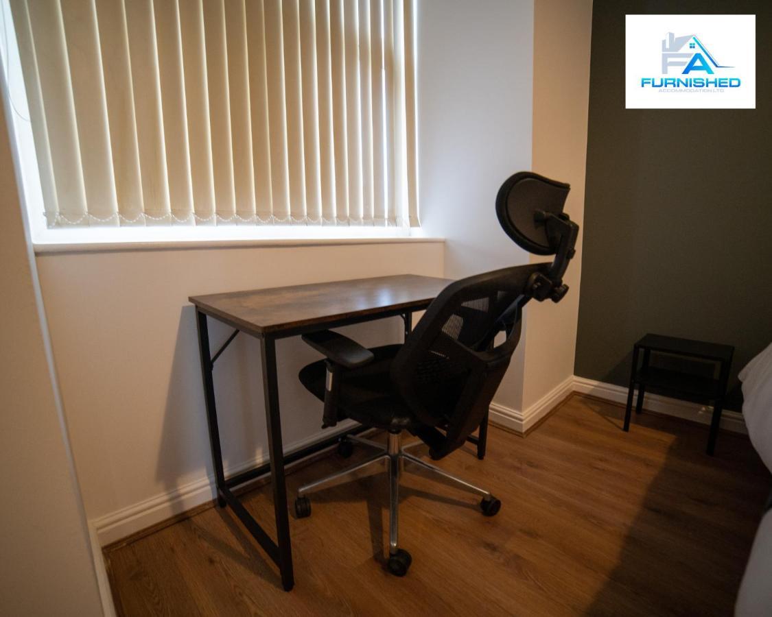 Contractor Stays By Furnished Accommodation Liverpool - Free Parking Exteriör bild